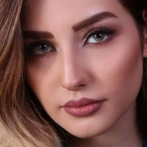 خرید لنز رنگی سبز عسلی جمستون کول ایوری وایت