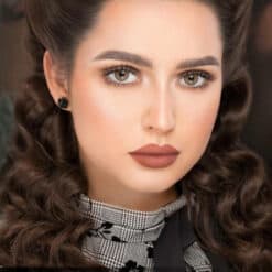 خرید لنز نچرال لیمیت لا هیزل