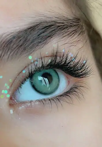 لنز رنگی سبز سلنا ورسا - Image 2