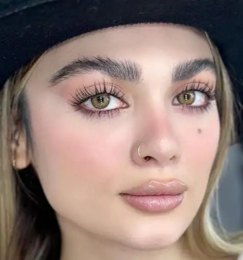 خرید لنز رنگی عسلی ایفوریا لاریسا