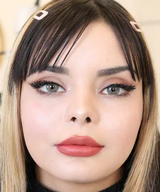 خرید لنز رنگی طوسی عسلی ایفوریا افسانه