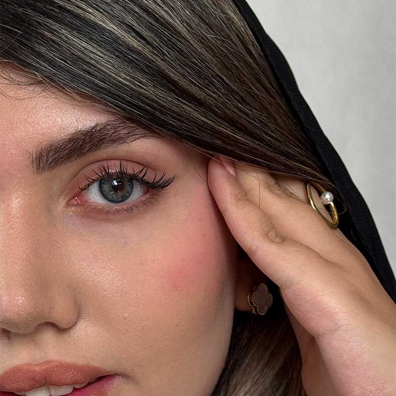 لنز رنگی آبی رز آلیس بلو