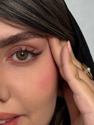 لنز رنگی سبز عسلی رز کلارا هیزل
