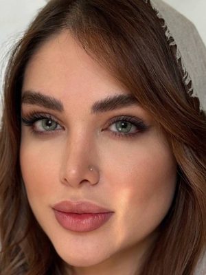 لنز رنگی سبز رز لیلی گرین