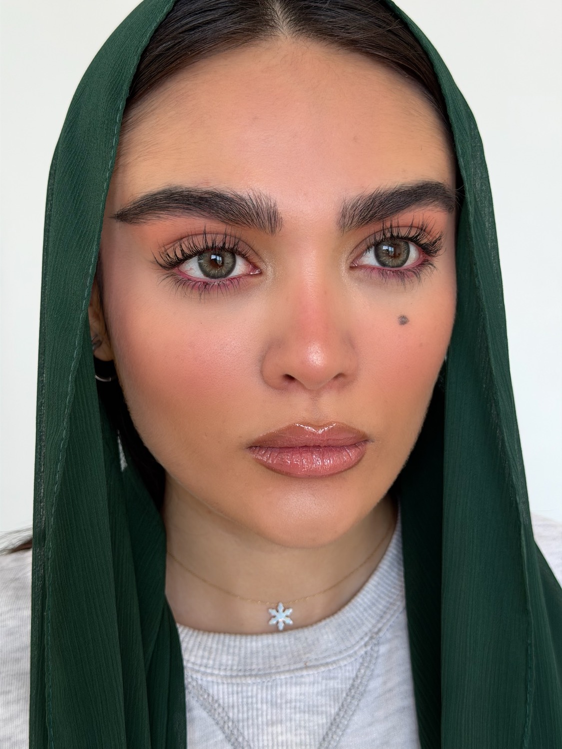 لنز رنگی طوسی سبز یونیک آرمی گرین - Image 4