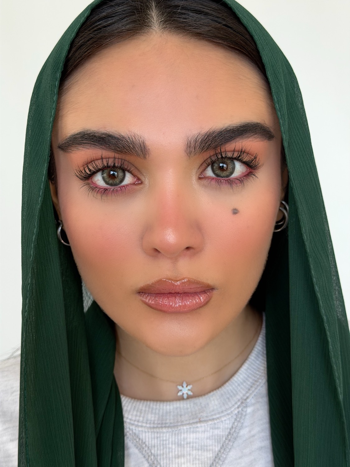 لنز رنگی طوسی سبز یونیک آرمی گرین - Image 5